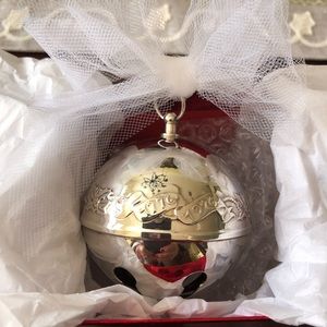 1976 Joyous Bicentennial Sleigh Bell Ornament-Wallace Silver Plate-6th in Series